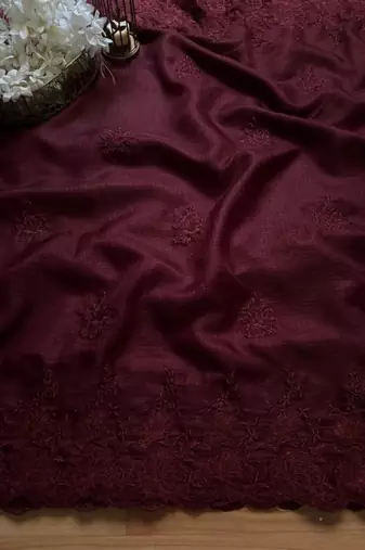 Maroon industrial kota check saree with weaving blouse piece