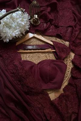 Maroon industrial kota check saree with weaving blouse piece 1