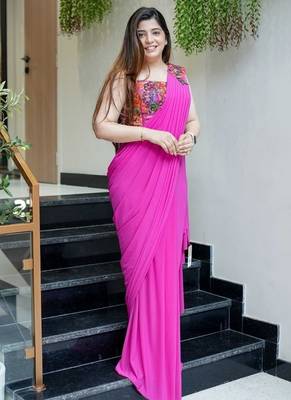 Dark pink ready-to-wear rangoli silk blend drape saree set 3