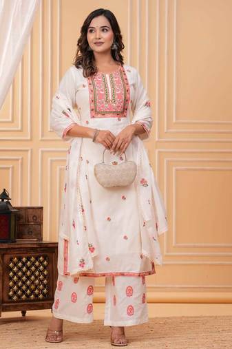 Floral Embroidered Thread Work Pure Cotton Kurta With Palazzos & Dupatta
