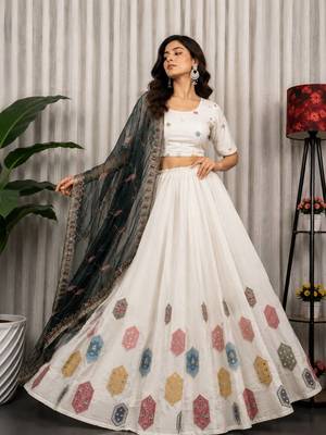 White Embroidery and sequins Aari mirror Silk Blend Lahenga Choli Set 3