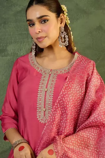 Women Ethnic Motifs Regular Thread Work Kurta with Trousers & With Dupatta