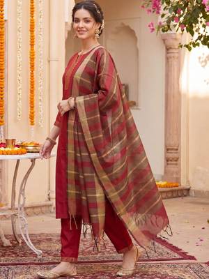 Women Ethnic Motifs Regular Thread Work Kurta with Trousers & With Dupatta 4