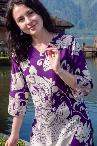 Women Ethnic Motifs Printed Regular Pure Cotton Kurta with Trousers