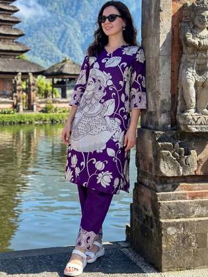 Women Ethnic Motifs Printed Regular Pure Cotton Kurta with Trousers 5