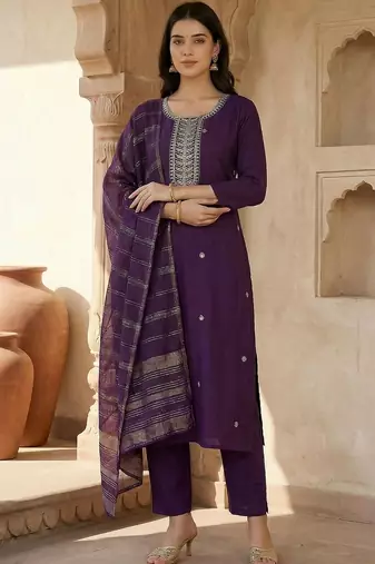 Women Ethnic Motifs Embroidered Regular Thread Work Kurta with Trousers & With Dupatta