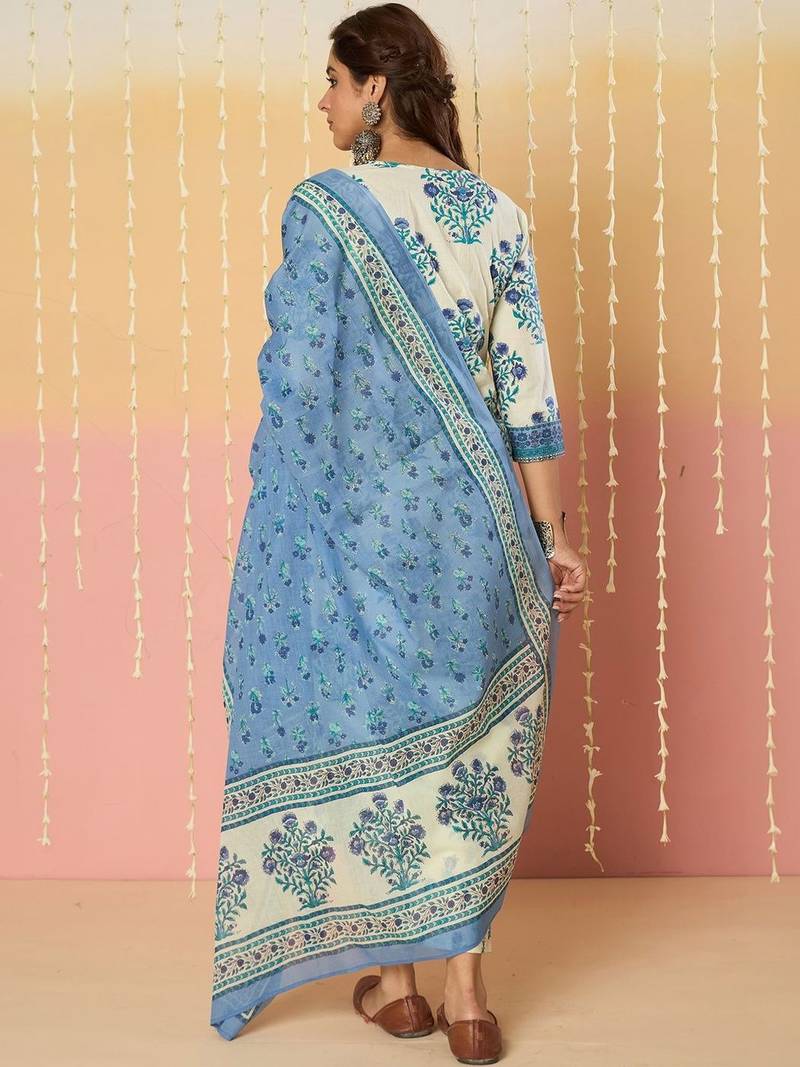 Women Floral Printed Regular Pure Cotton Kurta with Trousers & With Dupatta