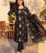 Women Ethnic Motifs Embroidered Regular Thread Work Kurta with Trousers & With Dupatta