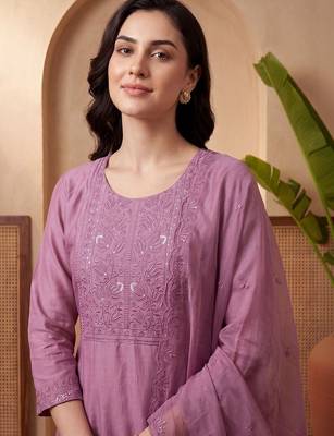 Women Ethnic Motifs Embroidered Regular Thread Work Kurta with Trousers & With Dupatta 2