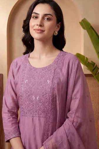Women Ethnic Motifs Embroidered Regular Thread Work Kurta with Trousers & With Dupatta