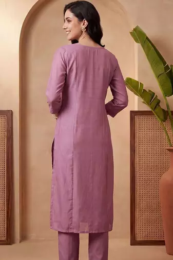 Women Ethnic Motifs Embroidered Regular Thread Work Kurta with Trousers & With Dupatta