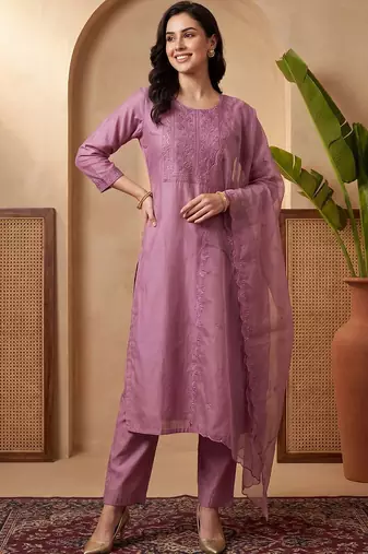 Women Ethnic Motifs Embroidered Regular Thread Work Kurta with Trousers & With Dupatta