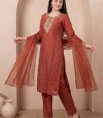 Women Ethnic Motifs Embroidered Regular Thread Work Kurta with Trousers & With Dupatta