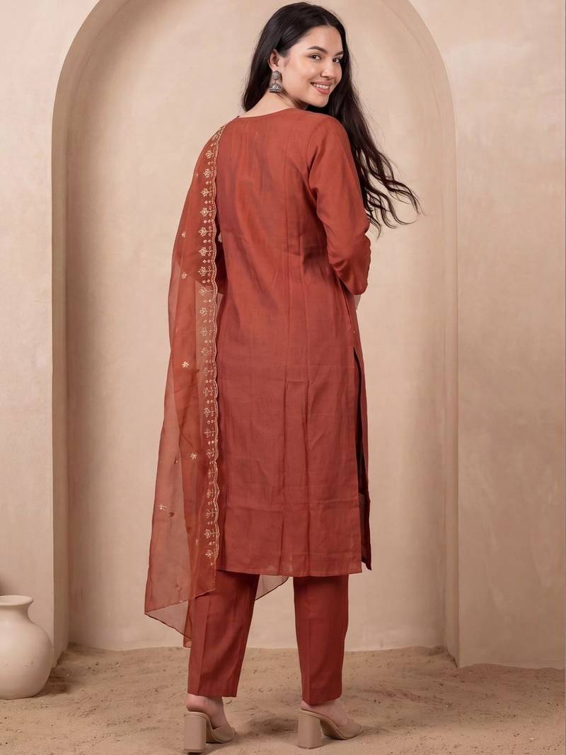 Women Ethnic Motifs Embroidered Regular Thread Work Kurta with Trousers & With Dupatta