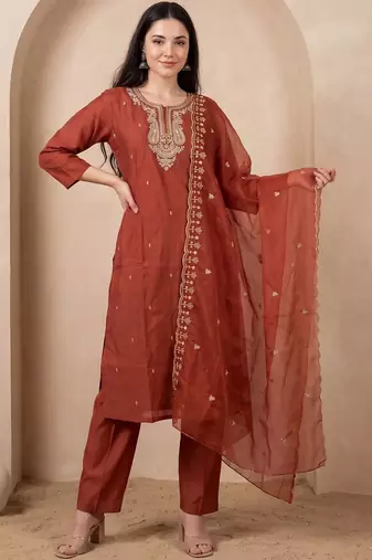 Women Ethnic Motifs Embroidered Regular Thread Work Kurta with Trousers & With Dupatta