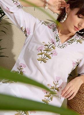 Women Floral Printed Pure Cotton A-Line Kurta with Trousers 2
