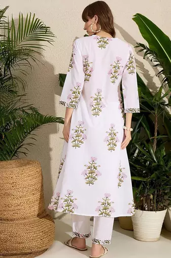 Women Floral Printed Pure Cotton A-Line Kurta with Trousers