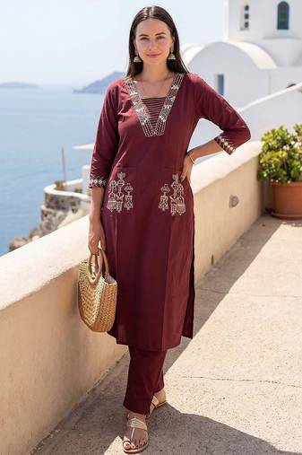 Women Ethnic Motifs Embroidered Regular Thread Work Pure Cotton Kurta with Trousers