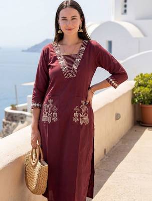 Women Ethnic Motifs Embroidered Regular Thread Work Pure Cotton Kurta with Trousers 3