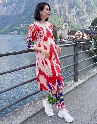 Women Ethnic Motifs Printed Regular Pure Cotton Kurta with Trousers 6