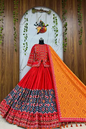 Red Navratri Dress Muslin Chaniya Choli