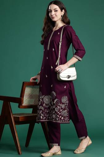 Ethnic Motifs Embroidered Sequinned Kurta with Trousers