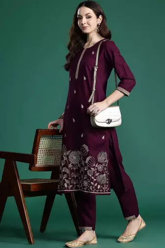 Ethnic Motifs Embroidered Sequinned Kurta with Trousers
