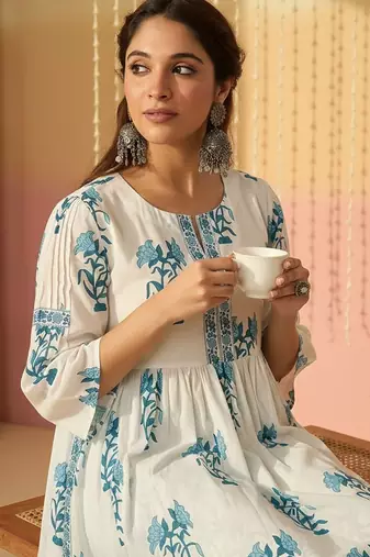 Floral Printed Empire V-Neck Pure Cotton A-Line Kurta with Trousers