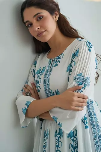 Floral Printed Empire V-Neck Pure Cotton A-Line Kurta with Trousers