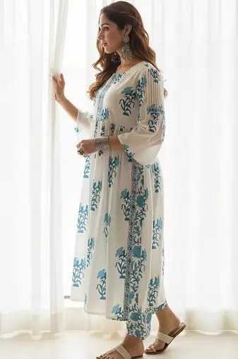 Floral Printed Empire V-Neck Pure Cotton A-Line Kurta with Trousers
