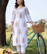 Women Floral Printed Regular Pure Cotton Kurta with Trousers