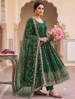 Designer green heavy zari & sequins work anarkali gown 1