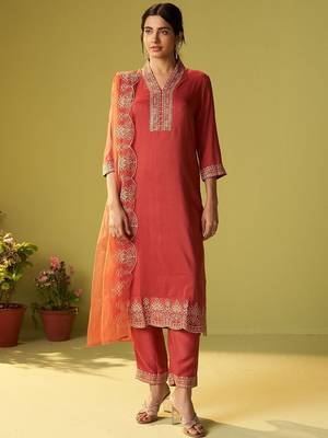 Women Floral Embroidered Kurta with Trousers & Dupatta 4