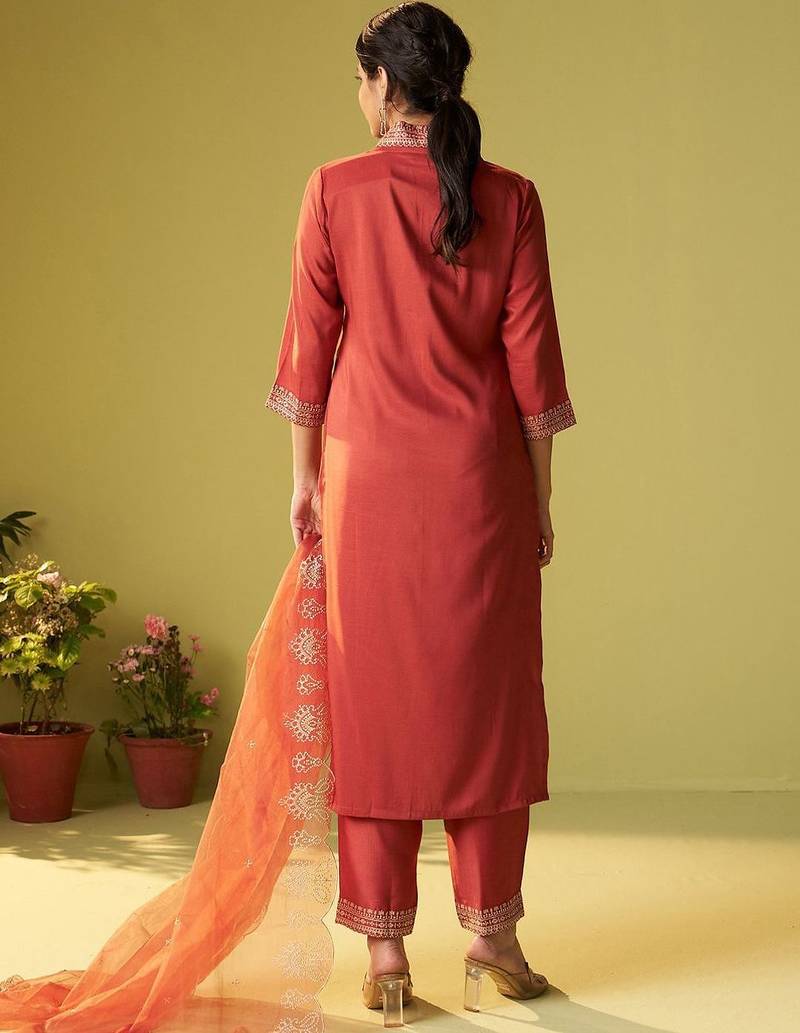 Women Floral Embroidered Kurta with Trousers & Dupatta