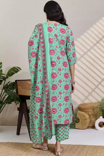Women Floral Printed Regular Mirror Work Kurta & Trousers With Dupatta