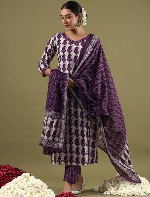 Women Ethnic Motifs Printed Regular Pure Cotton Kurta with Trousers & With Dupatta 6