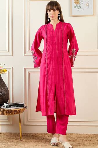 Self Design Mandarin Collar Panelled Kurta With Trousers