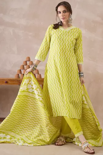 Women Printed Regular Pure Cotton Kurta with Trousers & With Dupatta