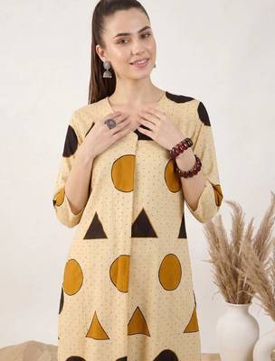 Women Printed Regular Pure Cotton Kurta with Trousers 2