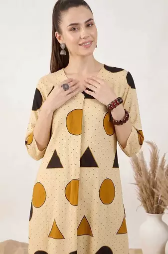 Women Printed Regular Pure Cotton Kurta with Trousers