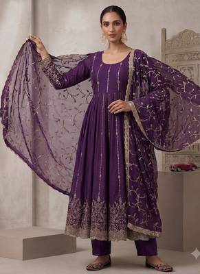 Designer jambli heavy zari & sequins work anarkali gown 3