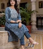 Women Ethnic Motifs Printed Regular Thread Work Pure Cotton Kurta with Trousers