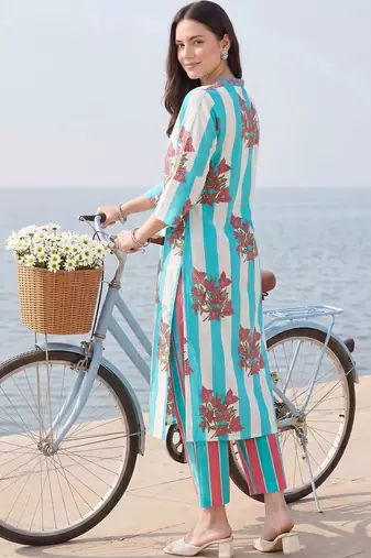Women Floral Printed Regular Pure Cotton Kurta with Trousers