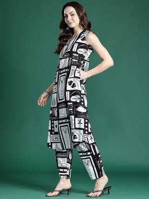 Geometric Printed Pleated Pure Cotton Kurta with Trousers 5