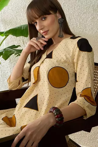Women Printed Regular Pure Cotton Kurta with Trousers