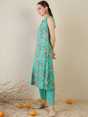 Floral Printed V-Neck Pure Cotton A-Line Kurta With Trouser 3
