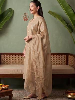 Women Ethnic Motifs Embroidered Regular Thread Work Kurta with Trousers & With Dupatta 3