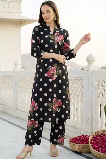 Women Floral Printed Regular Pure Cotton Kurta with Trousers