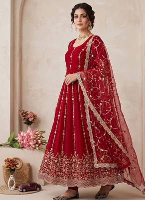 Designer red  heavy zari & sequins work anarkali gown 3