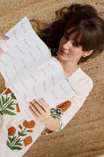 Women Floral Printed Pleated Pure Cotton Kurta with Trousers
